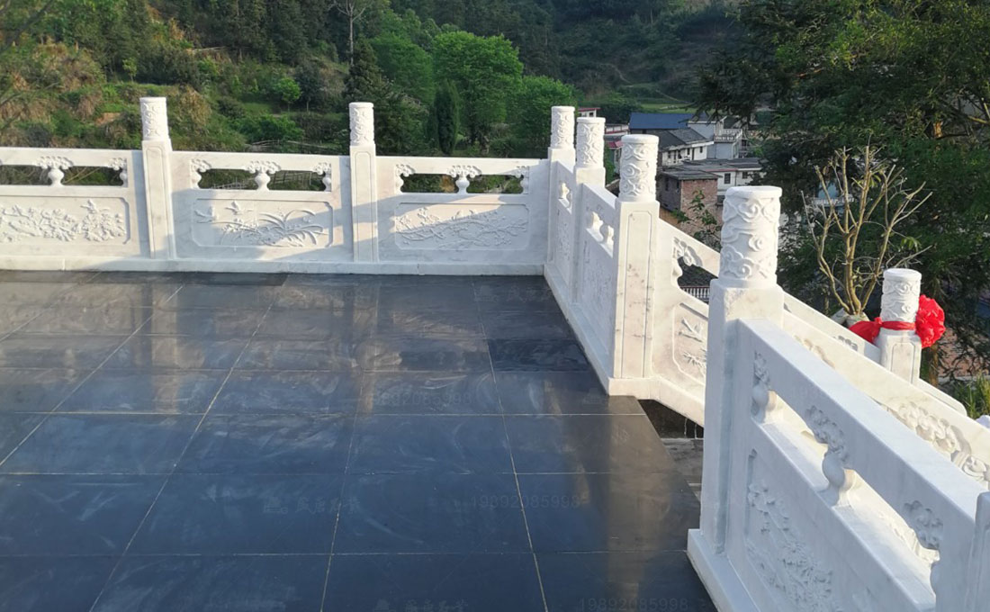 汉白玉栏杆